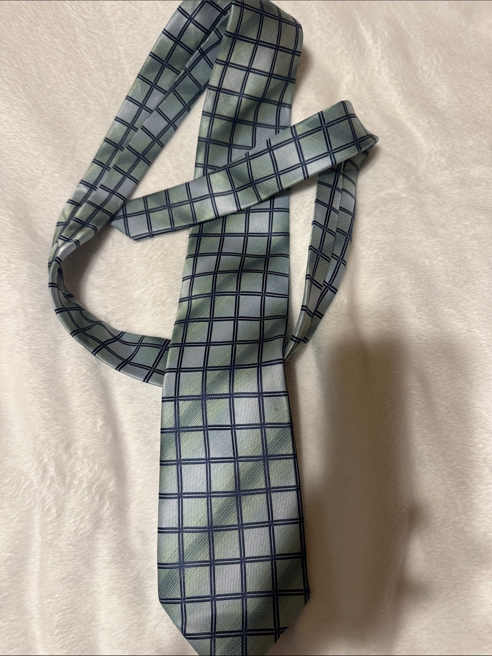 Green Windowpane Men’s Tie with Navy Grid